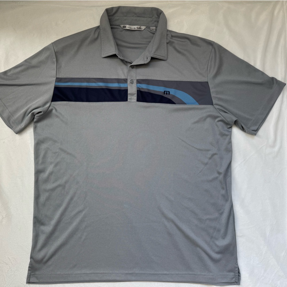 Travis Mathew Light Gray Polo Shirt men’s size XL
